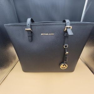Michael Kors Tote